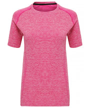 Women's TriDri® seamless '3D fit' multi-sport performance short sleeve top