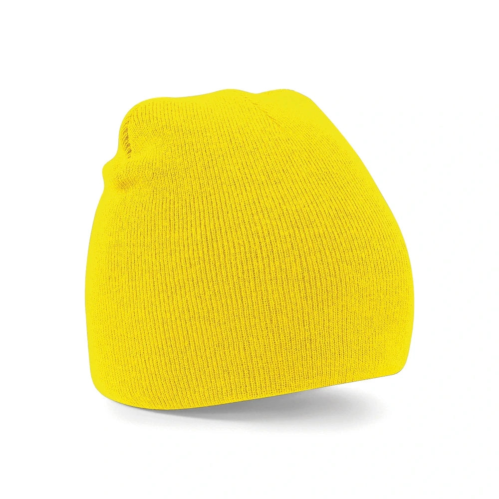 Two-tone pull-on beanie