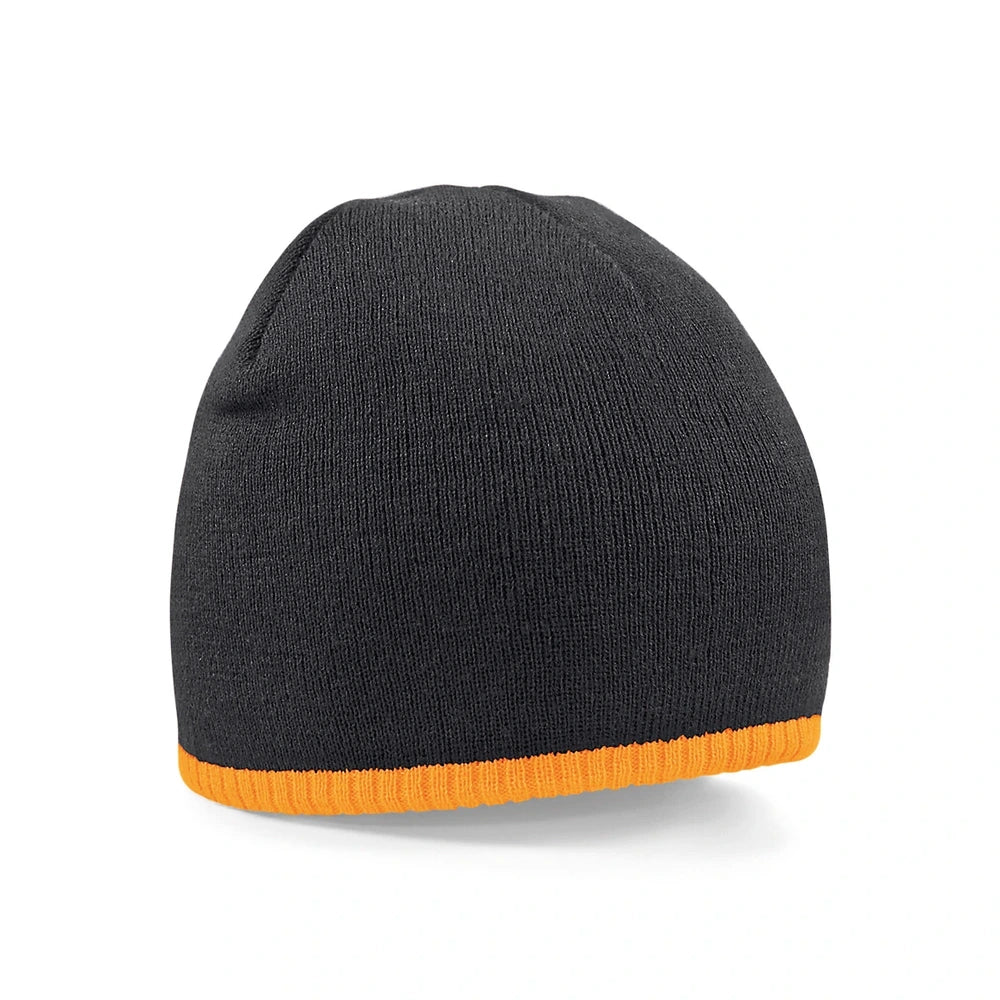 Two-tone pull-on beanie