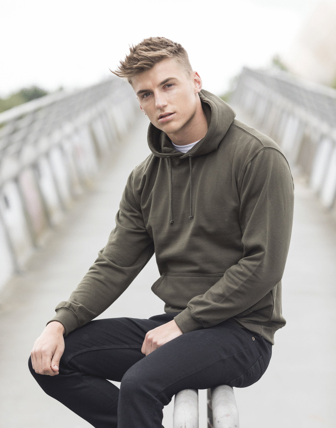 Staff Hoodie Willow Lane